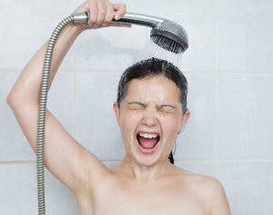 shower-with-cold-water